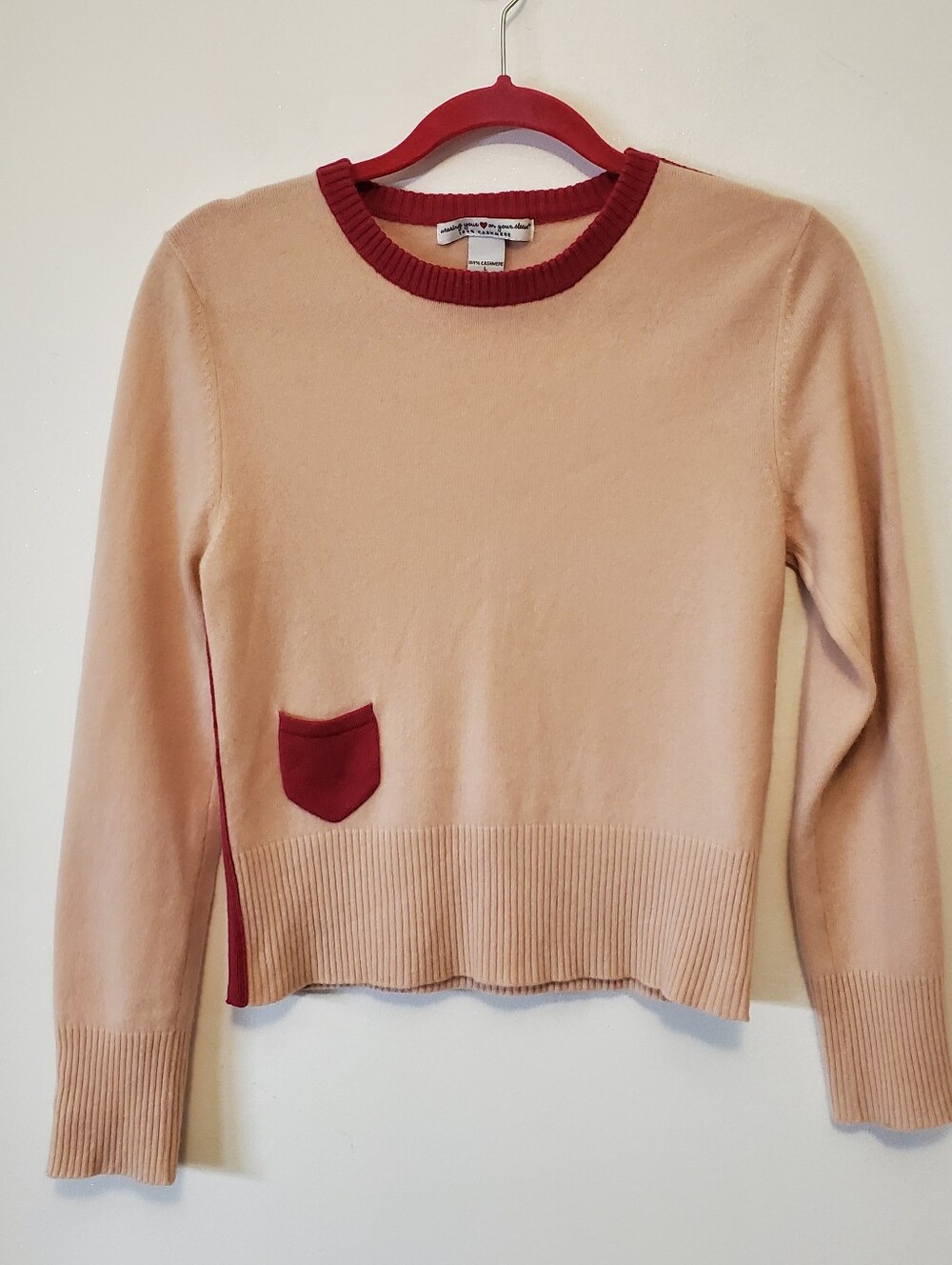 Wearing Your Heart On Your Sleeve 100% cashmere sweater Size Large Junior